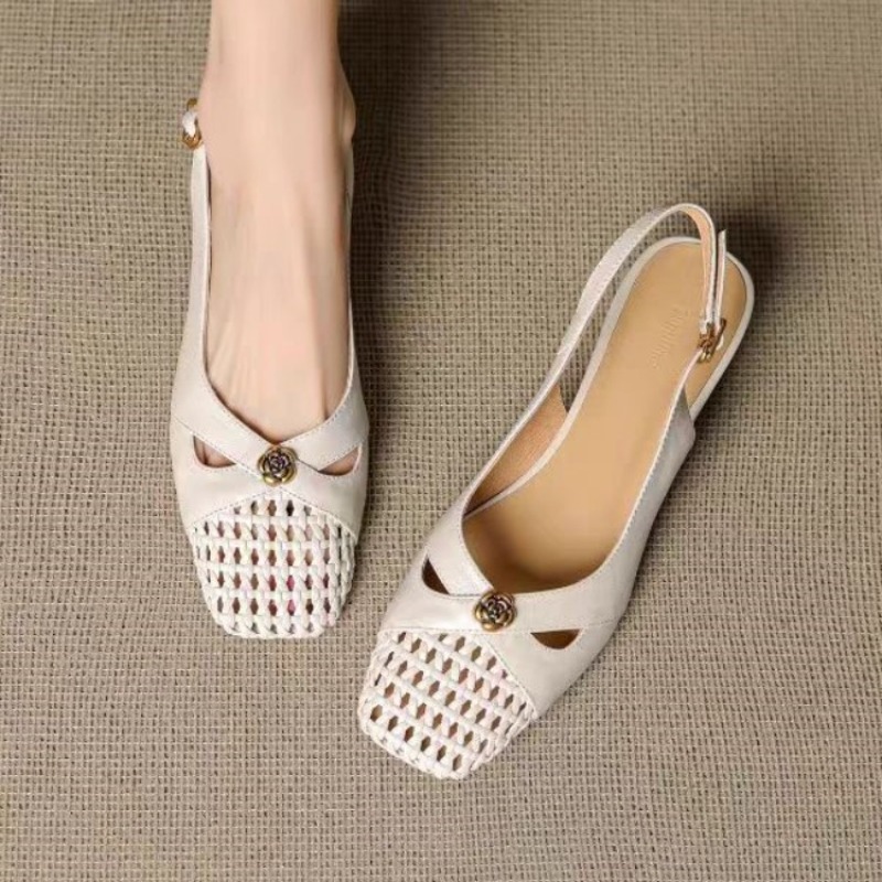 Women Shoes Sandals - Damen-Sandalen mit geschlossener Zehenpartie im französischen