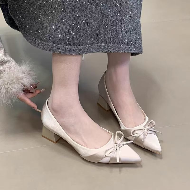 Retro mittellange Einzelschuhe – Women'S Shoes In Fashion Bewertung und Preis