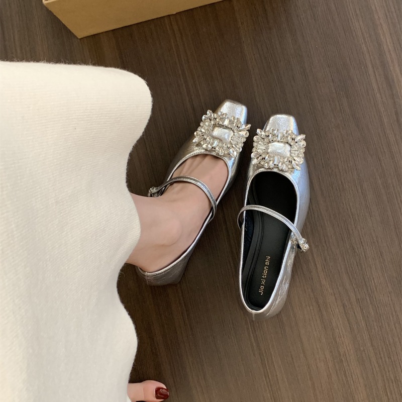 Silberne Damenschuhe mit flach – Women'S Shoes Red Bottoms Bewertung und Preis